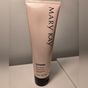 NEW Mary Kay Timewise 3-in-1 Cleanser